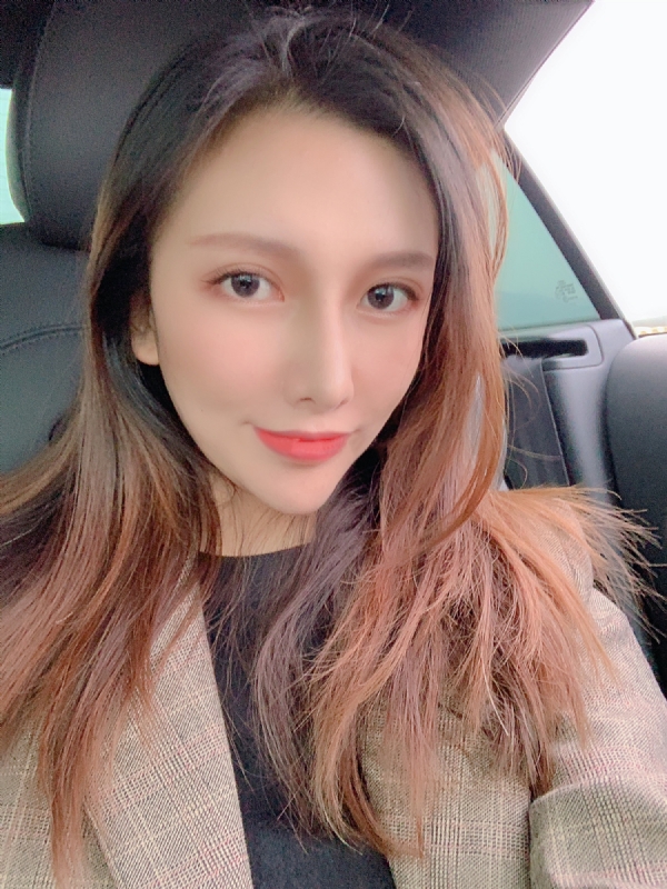 李岚Lancy的第一张照片--香港基督教相亲网