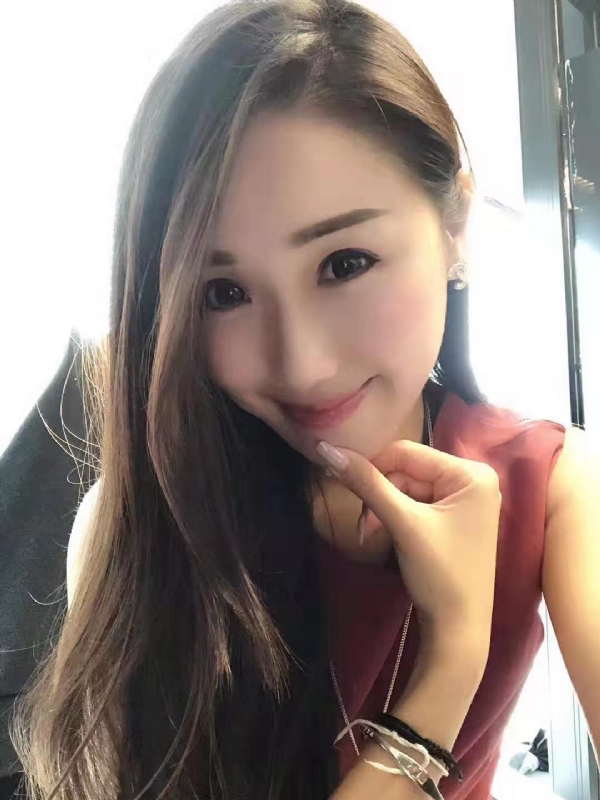 彩蝶的第一张照片--香港基督教相亲网